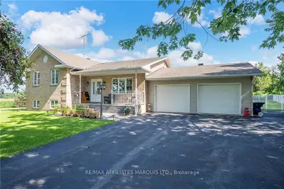 18986 Paragon Road, South Glengarry, On K6h 5r5