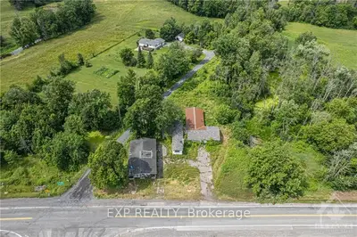 9735 Russell Road, Orleans - Cumberland And Area, On K4b 1r7