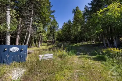 3750 Elphin Maberly Road, Lanark Highlands, On K0h 2c0