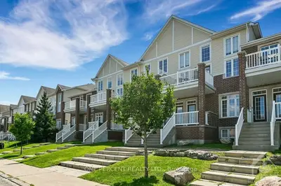 306 Royal Fern Way, Blossom Park - Airport And Area, On K1v 2k6
