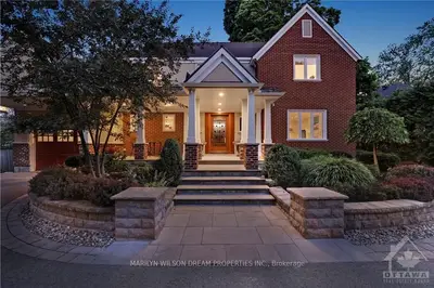 388 Mariposa Avenue, Rockcliffe Park, On K1m 0s9