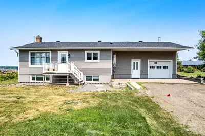 9360 COUNTY RD 17 Road, Clarence-Rockland, ON K4K 1L6