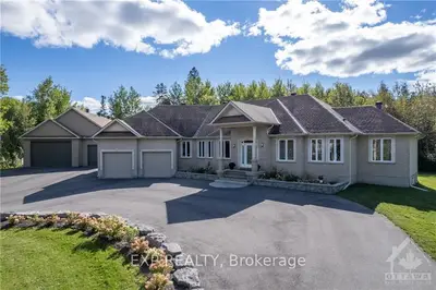 129 Country Carriage Way, Carp - Huntley Ward, On K0a 1l0