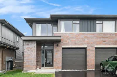 865 MOSES TENNISCO Street, Manor Park - Cardinal Glen and Area, ON K1K 5A2