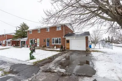 32 Beach Avenue, South Dundas, On K0e 1k0