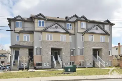 949 Cummings Avenue, Cyrville - Carson Grove - Pineview, On K1j 7r9