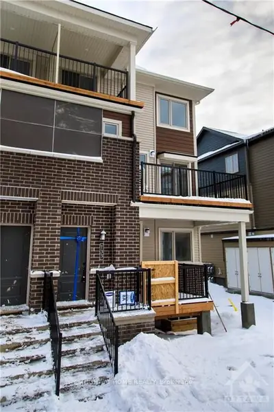 133 Anthracite, Barrhaven, On K2j 7c8