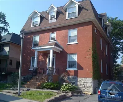 96 Wurtemburg Street 1, Lower Town - Sandy Hill, On K1n 8m2