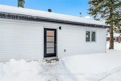 3779 PRINCE OF WALES Drive, Manotick - Kars - Rideau Twp and Area, ON K2C 3H1