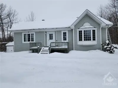 1110 Division Road, Clarence-rockland, On K4k 1w9