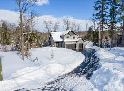 65 HUNTERS HOLLOW Drive, Clarence-Rockland, ON K4K 1K7