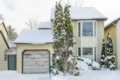 16 TURRET Court, Kanata, ON K2L 2L1