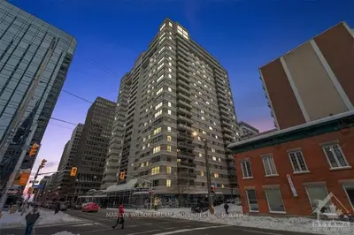 199 Kent Street 2107, Ottawa Centre, ON K2P 2K8