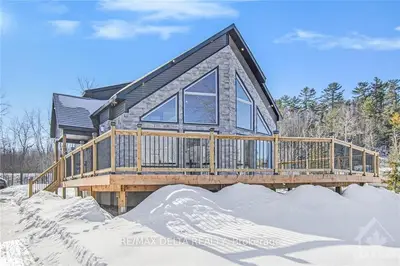 182 DALLAIRE Street 10, Clarence-Rockland, ON K4K 1K7