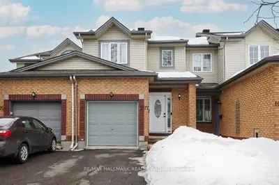 1077 BALLANTYNE Drive, Orleans - Cumberland and Area, ON K4A 4C6