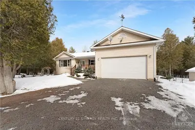 302 Conc 1a Dalhousie Road, Lanark Highlands, On K0g 1k0
