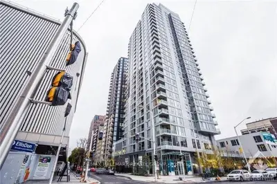 40 NEPEAN Street 801, Ottawa Centre, ON K2P 0X5