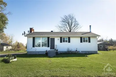 5243 UPPER DWYER HILL Road, Carp - Dunrobin - Huntley - Fitzroy and Area, ON K7S 3G7