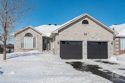 47 DAZE Street, Russell, ON K0A 1W0