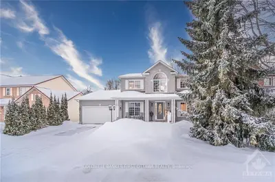 25 Kearnsley Way, Stittsville - Munster - Richmond, On K2s 1g8
