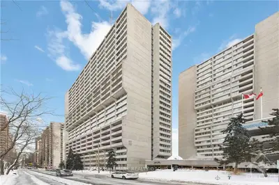 500 LAURIER Avenue W 1509, Ottawa Centre, ON K1R 5E1