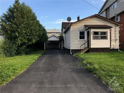 280 PRESLAND Road, Overbrook - Castleheights and Area, ON K1K 2B8