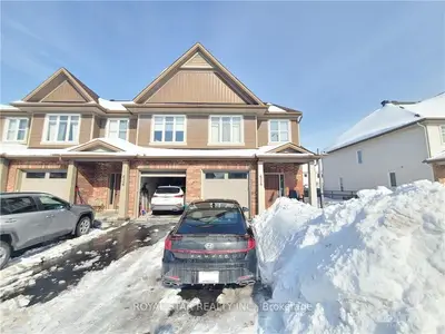 628 Moorpark Avenue, Kanata, On K2m 0b6