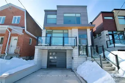 580 EDISON Avenue, Carlingwood - Westboro and Area, ON K2A 1V4