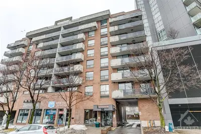 99 HOLLAND Avenue 205, Tunneys Pasture and Ottawa West, ON K1Y 0Y1