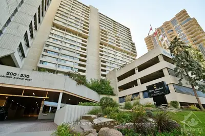 530 LAURIER Avenue 2604, Ottawa Centre, ON K1R 7T1