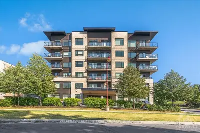 310 CENTRUM Boulevard 309, Orleans - Cumberland and Area, ON K1E 0A3