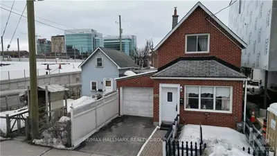 240 LEBRETON Street N, West Centre Town, ON K1R 7J2