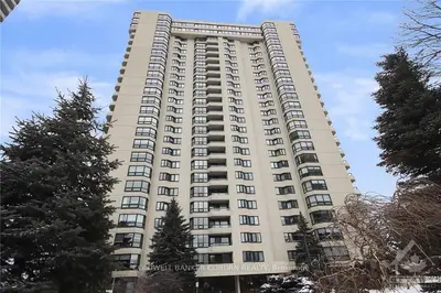 1500 RIVERSIDE Drive 307, Alta Vista and Area, ON K1G 4J4