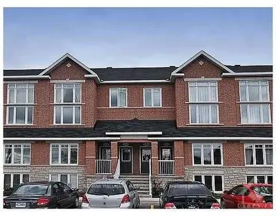 236 Tivoli, Cityview - Parkwoods Hills - Rideau Shore, On K2e 0a7
