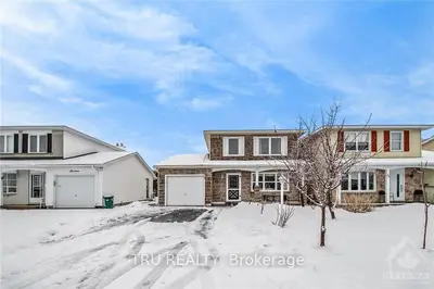 18 Colfax Street, South Of Baseline To Knoxdale, On K2g 0w5