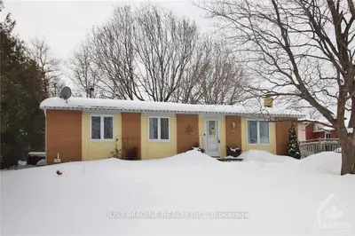 16 DALLAIRE Crescent, Stittsville - Munster - Richmond, ON K0A 2Z0