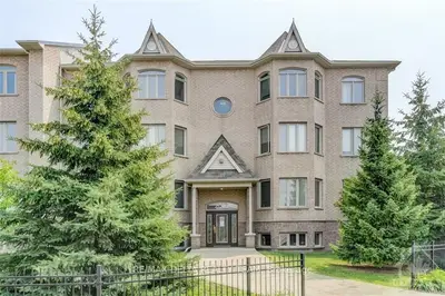 2082 VALIN Street 4, Orleans - Cumberland and Area, ON K4A 0C1