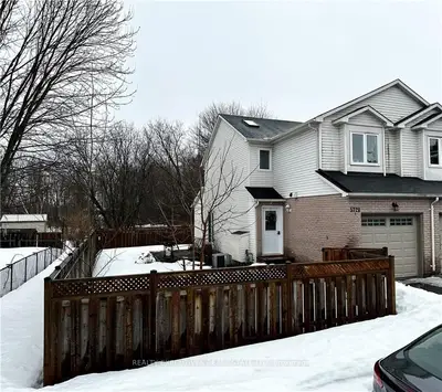 5728A ANDRASI Crescent, Greely - Metcalfe - Osgoode - Vernon and Area, ON K0A 2W0
