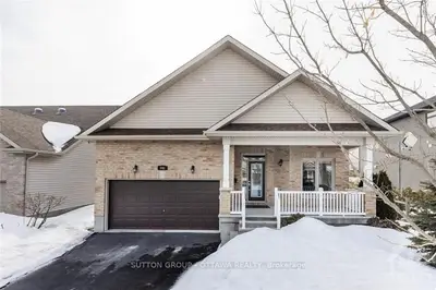 840 ROCKSON Crescent, Stittsville - Munster - Richmond, ON K2S 0S6