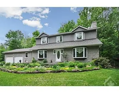 2503 DONNELLY Drive, Manotick - Kars - Rideau Twp and Area, ON K0G 1J0