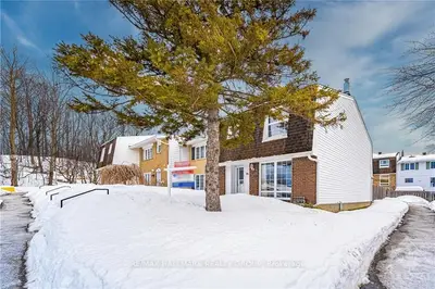2300 OGILVIE Road 35, Beacon Hill North - South and Area, ON K1J 7X8