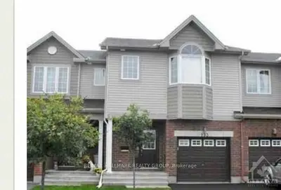 193 MACOUN Circle, Hunt Club - South Keys and Area, ON K1T 0H8