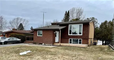 5 FAUBERT Avenue, North Dundas, ON K0C 1H0