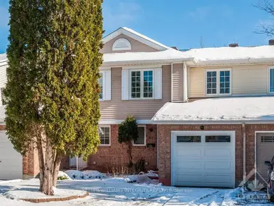 60 GLADECREST Court, South of Baseline to Knoxdale, ON K2H 9J9