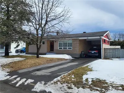 26 Majestic Drive, South Of Baseline To Knoxdale, On K2g 1c7