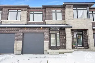 802 CHIPPING Circle, Blossom Park - Airport and Area, ON K4M 0E7