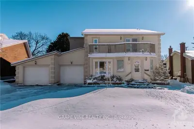 24 PALSEN Street, Meadowlands - Crestview and Area, ON K2G 2W1