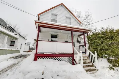13 Lowrey Street, West Centre Town, On K1y 2s5