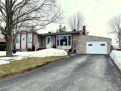 241 Main Street N, North Dundas, On K0c 1h0