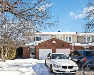 249 HUNTERSFIELD Drive, Hunt Club - South Keys and Area, ON K1T 3M5
